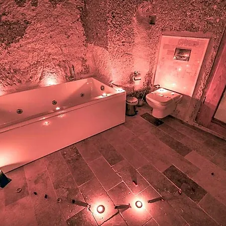 Mosaic Cave Hotel