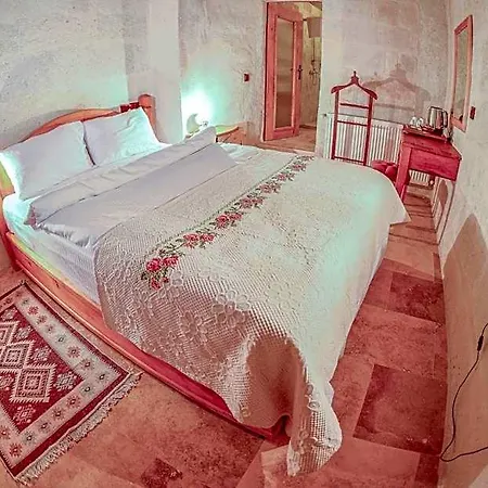 Mosaic Cave Hotel 5*