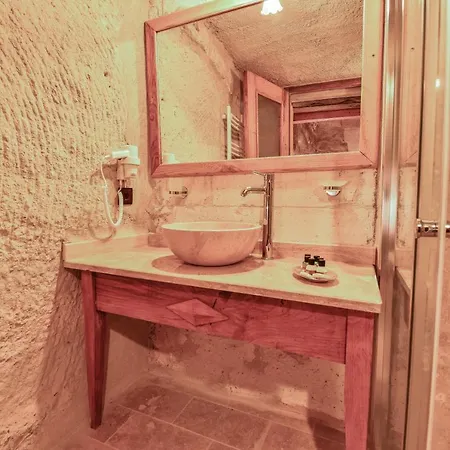 Mosaic Cave Hotel 5*